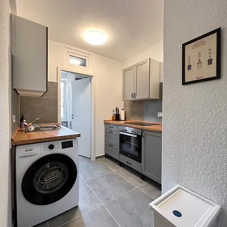 Apartmenthaus Ruettenscheid Апартаменты Эссен